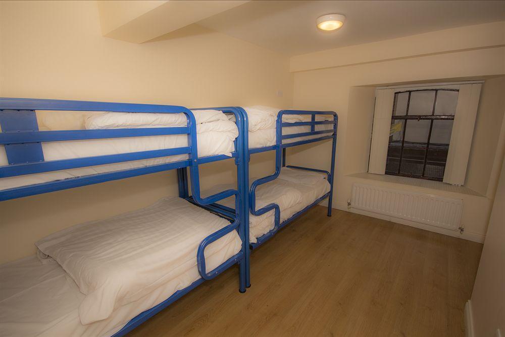 Sky Backpackers Hostel Дъблин Екстериор снимка