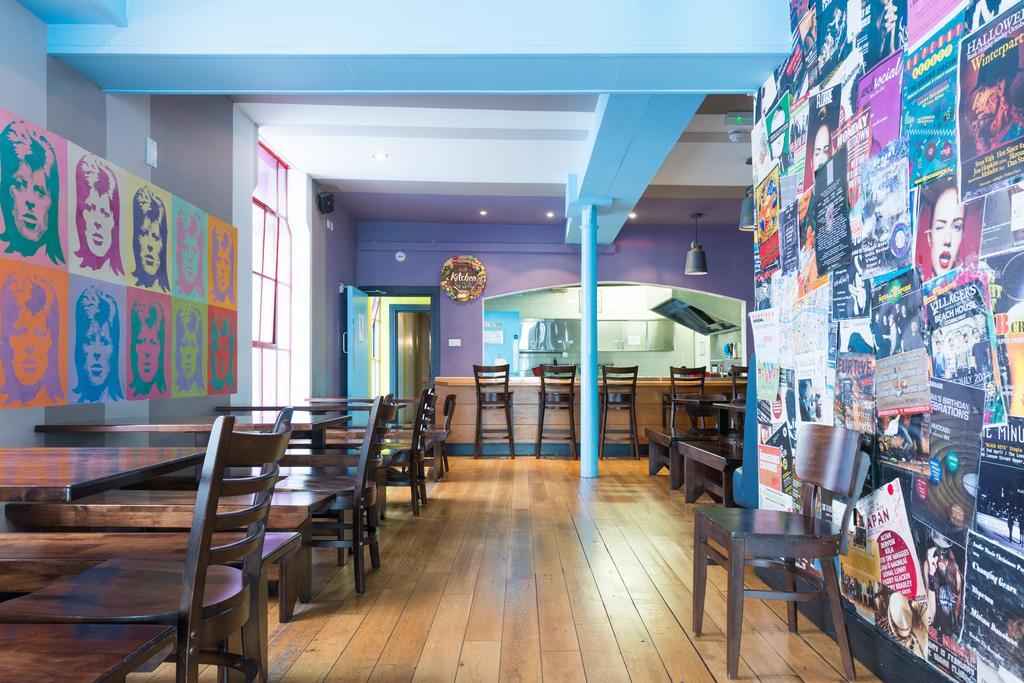 Sky Backpackers Hostel Дъблин Екстериор снимка