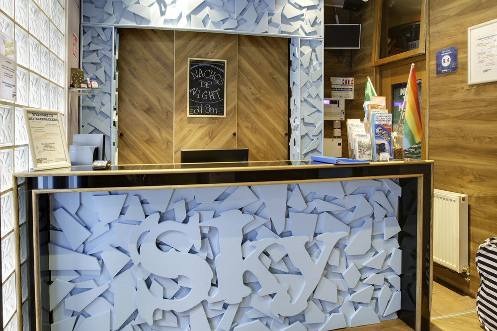 Sky Backpackers Hostel Дъблин Екстериор снимка