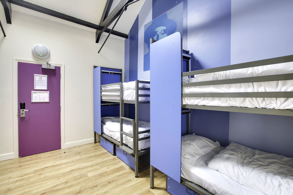 Sky Backpackers Hostel Дъблин Екстериор снимка